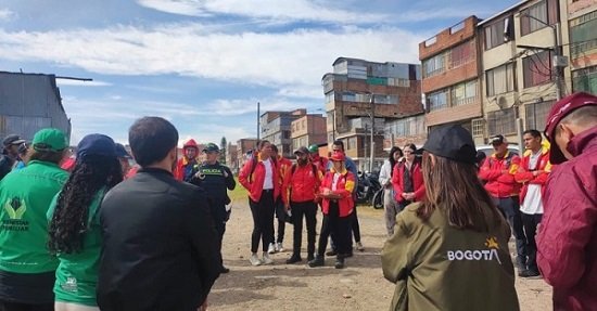 SE RECUPERARON 576 METROS CUADRADOS EN LA RESERVA DISTRITAL DE HUMEDAL LA VACA